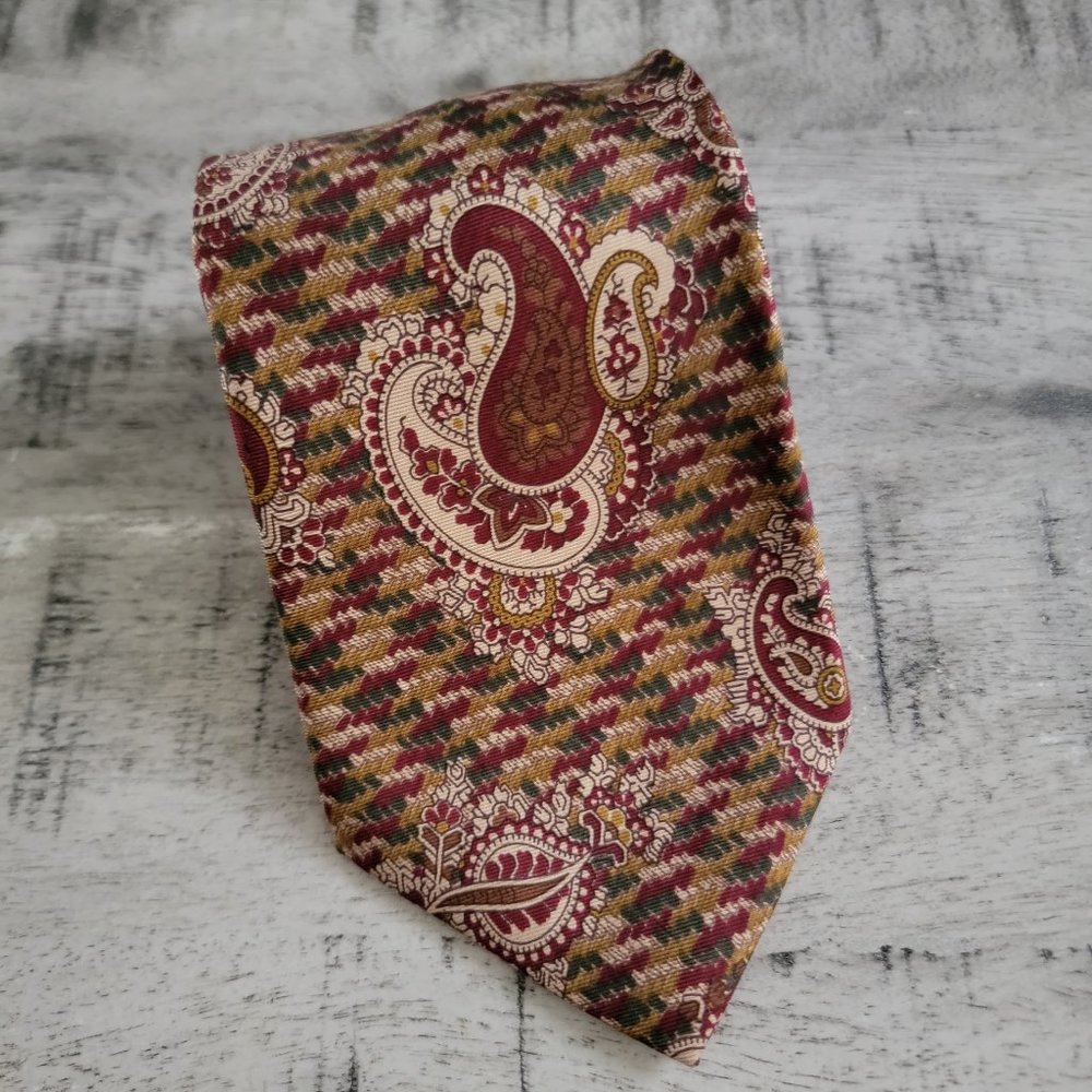 Liberty of London Burgundy Green Paisley Print Silk Tie 56 x 3.5